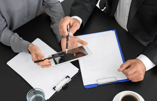 北京网站制作首先要考虑的几点 